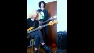 Los gusanos actores - Mujercitas Terror