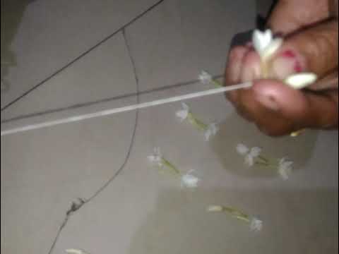 how to tie the flower using thread