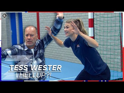 TESS WESTER MAAKT RON KEIHARD IN!🤾🏼‍♀️ | HELLUP?! HANDBAL | Zappsport