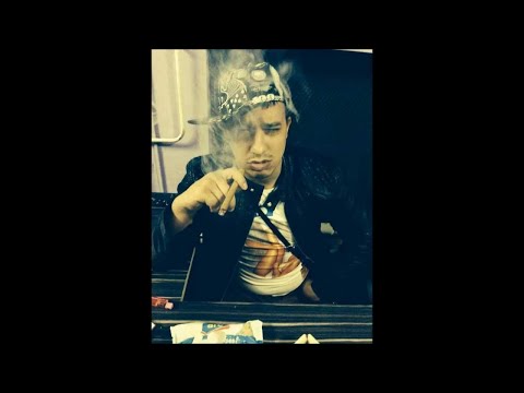 DANI PRINTUL BANATULUI SI COPILUL VAGABONT - CE FEMEIE BOMBA  | Official Audio