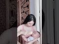 Feeding A Baby With Pretty Mother Mom Baby Beautiful Breastfeeding Amazing Singlemom