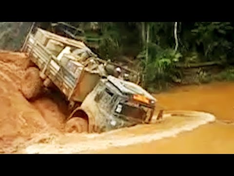 Extreme Dangerous Idiots Dump Truck Operator Skill | Awesome Incredible Truck Equipment Fails