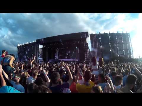 Creamfields 2015 amateur aftermovie