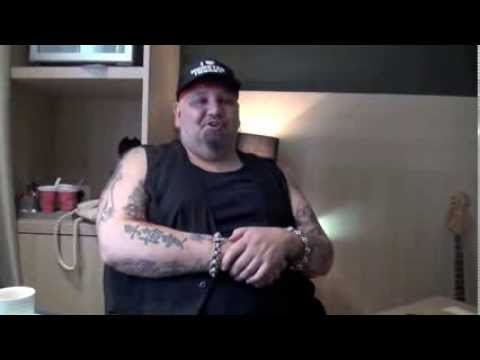 INTERVIEW WITH POPA CHUBBY BY ROCKNLIVE PROD