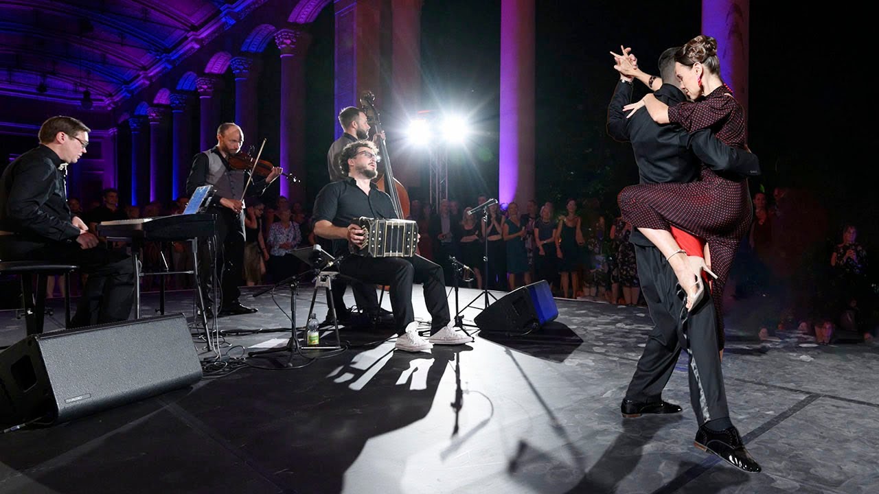 Video thumbnail for Michael Nadtochi & Elvira Lambo - SOLO TANGO ORQUESTA: La Cumparsita 4K Video