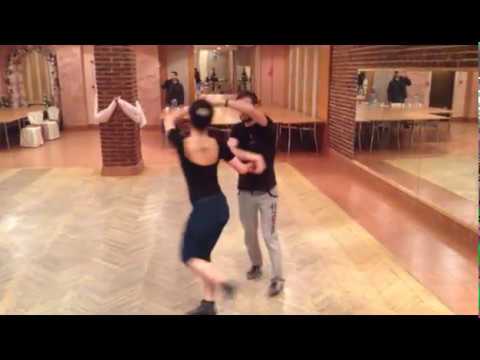 Cuban salsa (salsa casino) intermediate - combinations with lady's turns