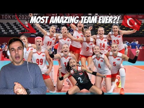Italian React to 🇹🇷 Turkish Volleyball Team | BEST MOMENTS | 😲😱