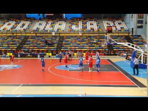 Tiro libre de Jaime Azofra. Campeonato de España (La Gallofa & Co - CB Clavijo)