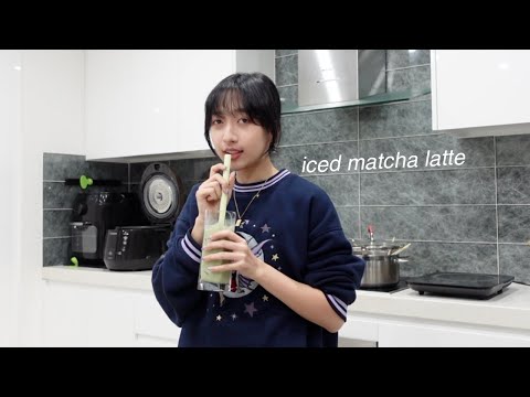 COOKING WITH ME *iced matcha latte edition*