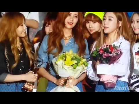 141003 SNSD Girls Generation Holler Won 1st Award