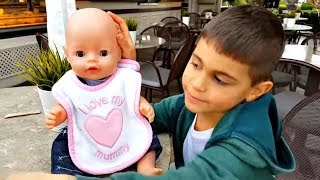 Беби Бон близнецы на прогулке. Видео для детей