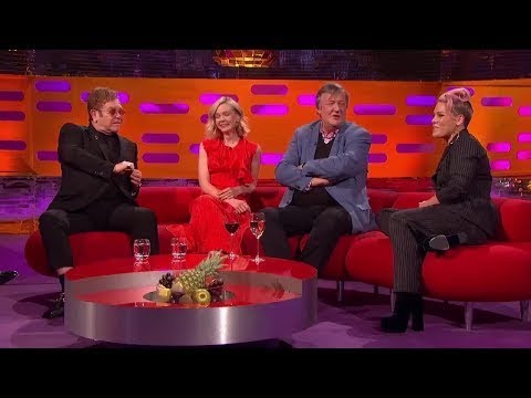 The Graham Norton Show S22E09: Sir Elton John, Carey Mulligan, Stephen Fry, Robbie Williams & Pink