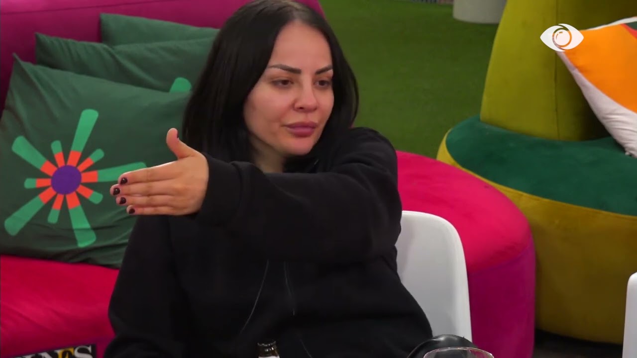 “Po bën shumë gabime rugës”/ Sara flet për Riken: Për mua një femër që hedh poshtë shokun e saj…