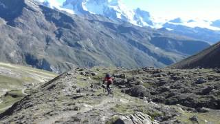 preview picture of video 'ZERMATT Hunterrothorn 3104m  MTB Paradise Vallese Wallis Svizzera'