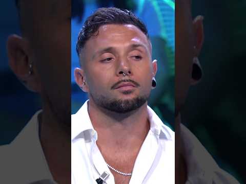Rubén y su desesperación frente al espejo con Gema