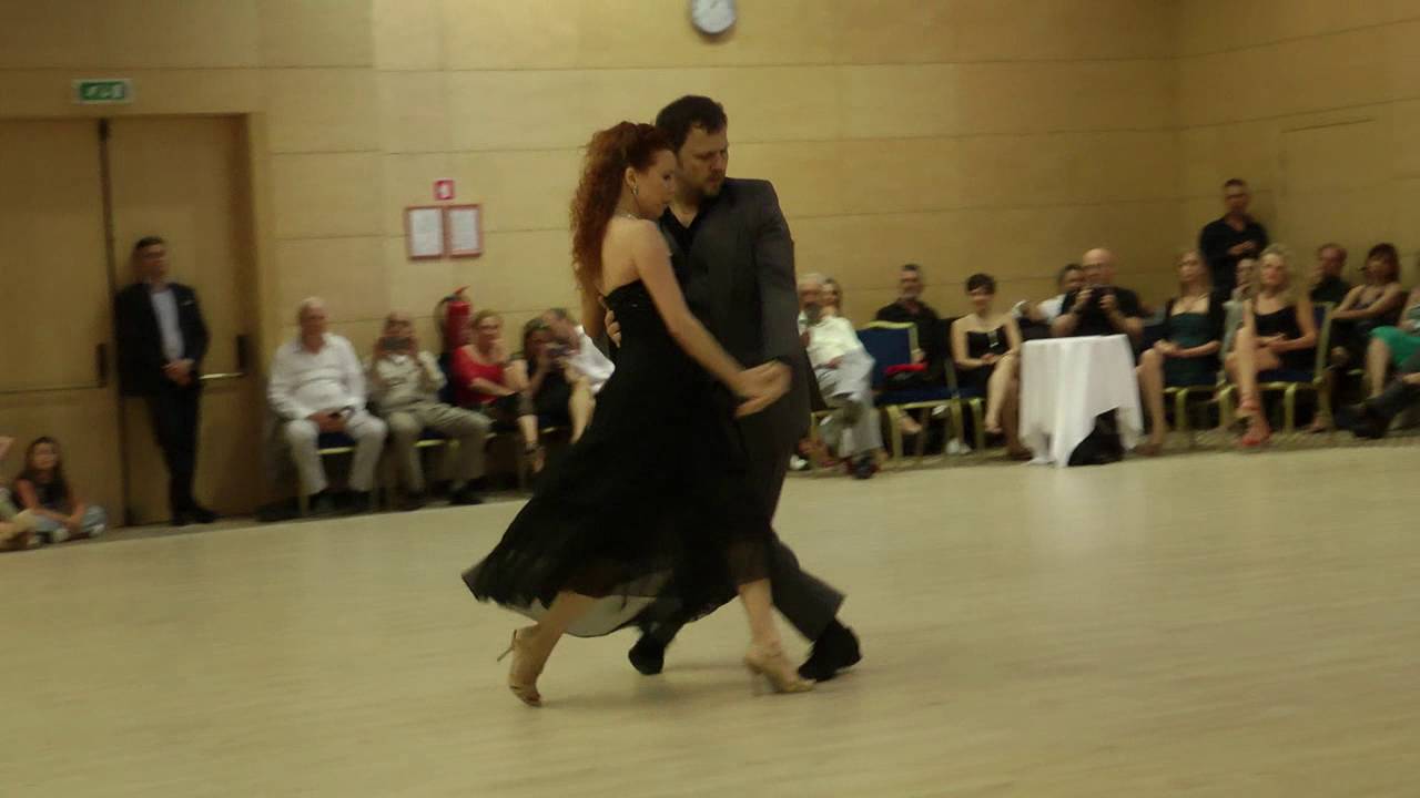 C 08 Claudio Hofmann y Pilar Alvarez