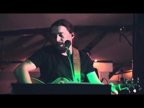 Conversatii acustice ( Odyssey )-Viata la tara