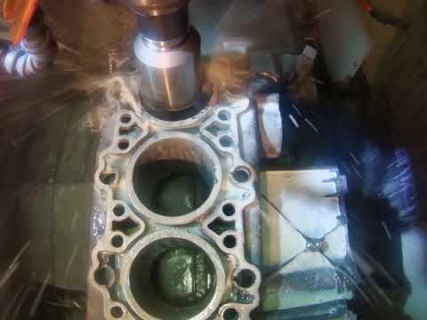 Stahlzylinder Porsche Feinbohren