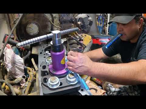 Cutting Counterbores on CAT 3406E