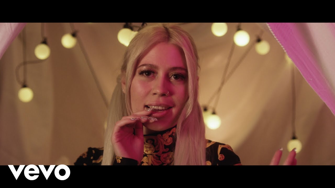 Anstandslos & Durchgeknallt, Emi Flemming — Nüchtern