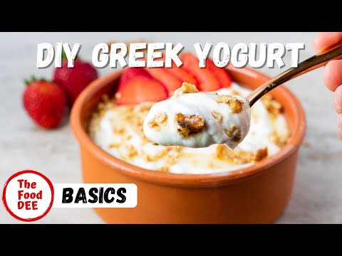 O melhor iogurte grego caseiro com apenas 2 ingredientes (iogurte rico em proteínas) | THE FOOD-DEE BASICS