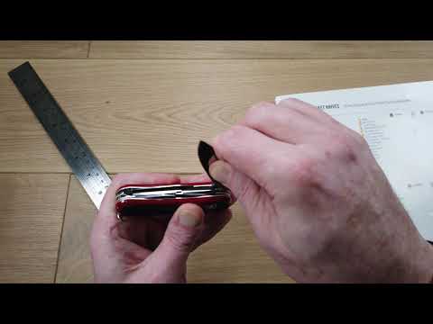 Victorinox Evolution 14 Functions