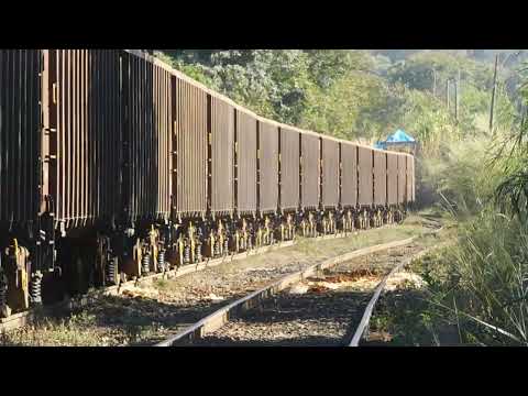 Vagões da CBA indo para Goiás.