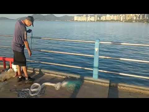 Florianópolis com dia de verão e calor, dia de pescar na Beira-mar!