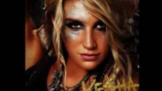 Exclusive: Ke$ha - Cunx Tuesday