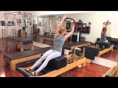 Twist and Reach on Short Box with Magic Circle on Reformer | OPC