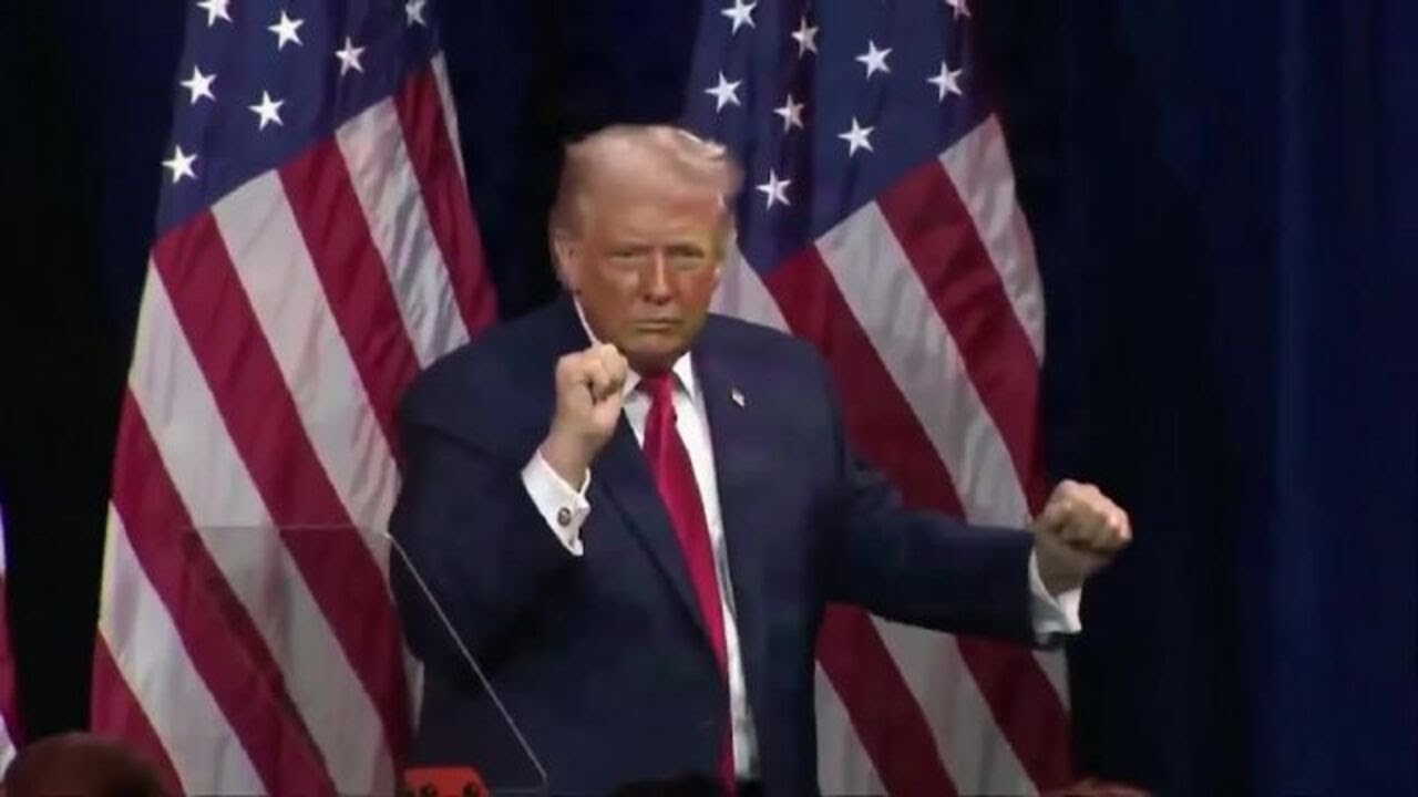 L'iconico ballo di Donald Trump al Kennedy Center a Washington davanti ai deputati repubblicani