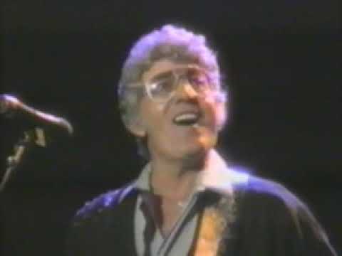 Carl Perkins - This Country's Rockin' (live full concert)