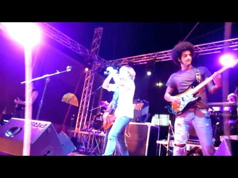 Laura bono MESIANO : amo solo te