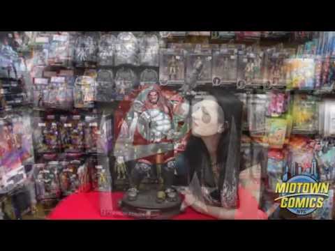 DC Comics Lobo Premium Figure Unboxing at Midtown Comics