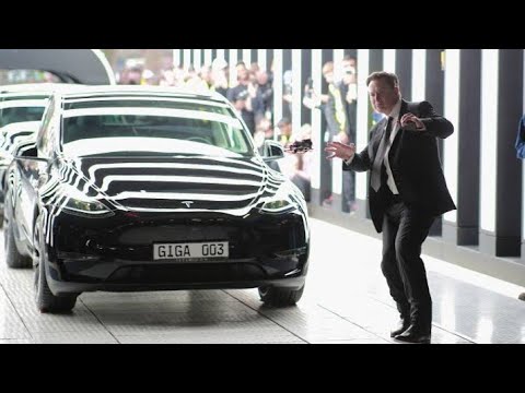 Elon Musk Dancing, Giving Speech At Giga Fest Germany And cyber Rodeo Texas.