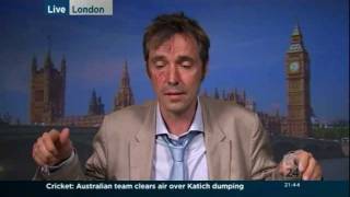 Paul McMullan speaks of NOTW's closure [2/2] | 8 July 2011 - ABC News 24