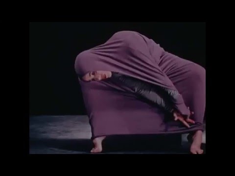 Martha Graham in Lamentation (1930)