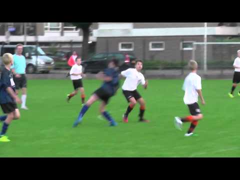 3 sept 2014 PVC D1 - VV De Meern D3 oefenwedstr 7-1 PVC op paal en lat