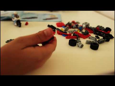 Lego City 60141 Police Station Robbers' Truck And Police Motorbike Speedbuild