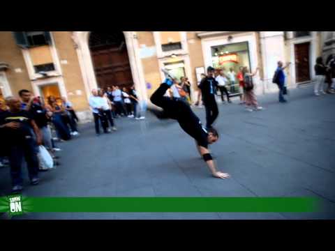 [ShowOn.it] - Step Up 4 Revolution 3D flash mob roma