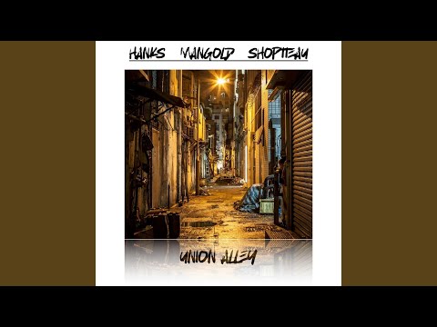 Behind the Union Alley