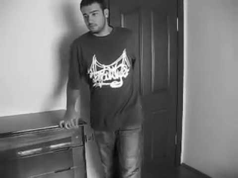 Umut KACAK - Gecmisten Bir Fotograf