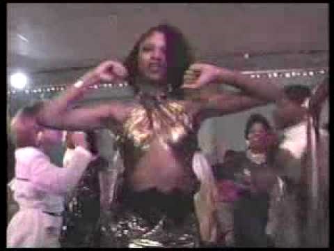 Turn Up The Bass (Mixx) - New Dance Show!