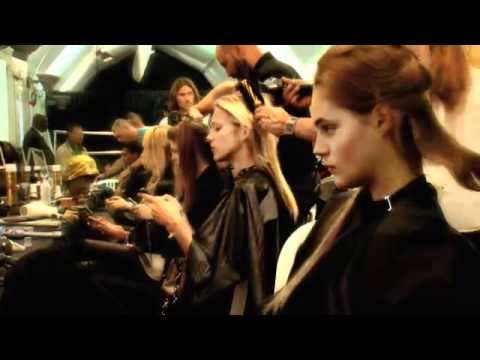 ELIE SAAB READY-TO-WEAR SPRING-SUMMER 2012 - BACKSTAGE.