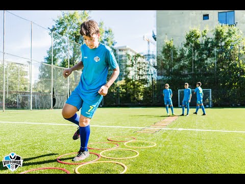 Antrenamente personalizate la Academia de Fotbal Viitorul Cluj!