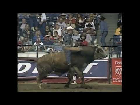 Cody Hart vs Hollywood - 99 PBR Columbus, OH (93 pts)