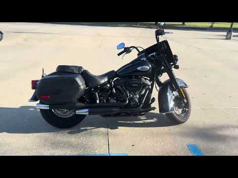 2023 Harley-Davidson® Heritage Classic