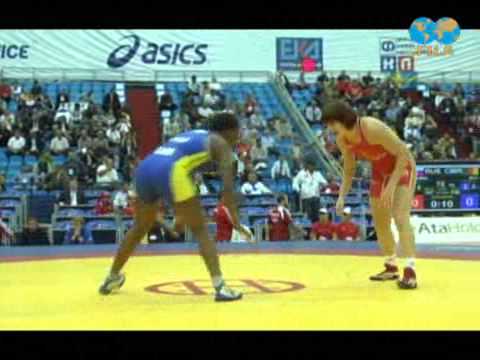 BUKINA Ekaterina (RUS) -- ALI Annabel Laure (CMR)  1/8 Finale