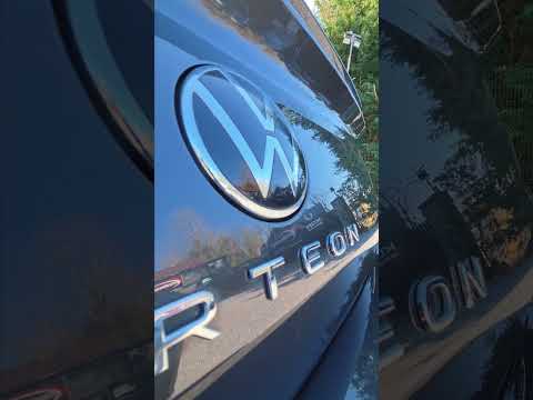 Volkswagen Arteon R LINE TSI PHEV S- DSG - Image 2