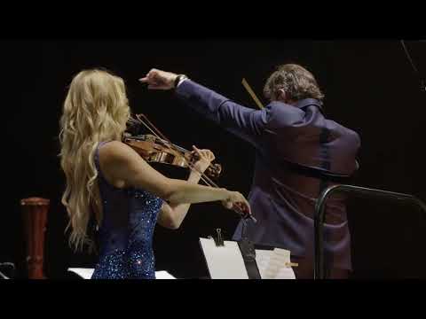 Violinist Elisa  - Pablo de Sarasate, Zigeunerweisen Op.20